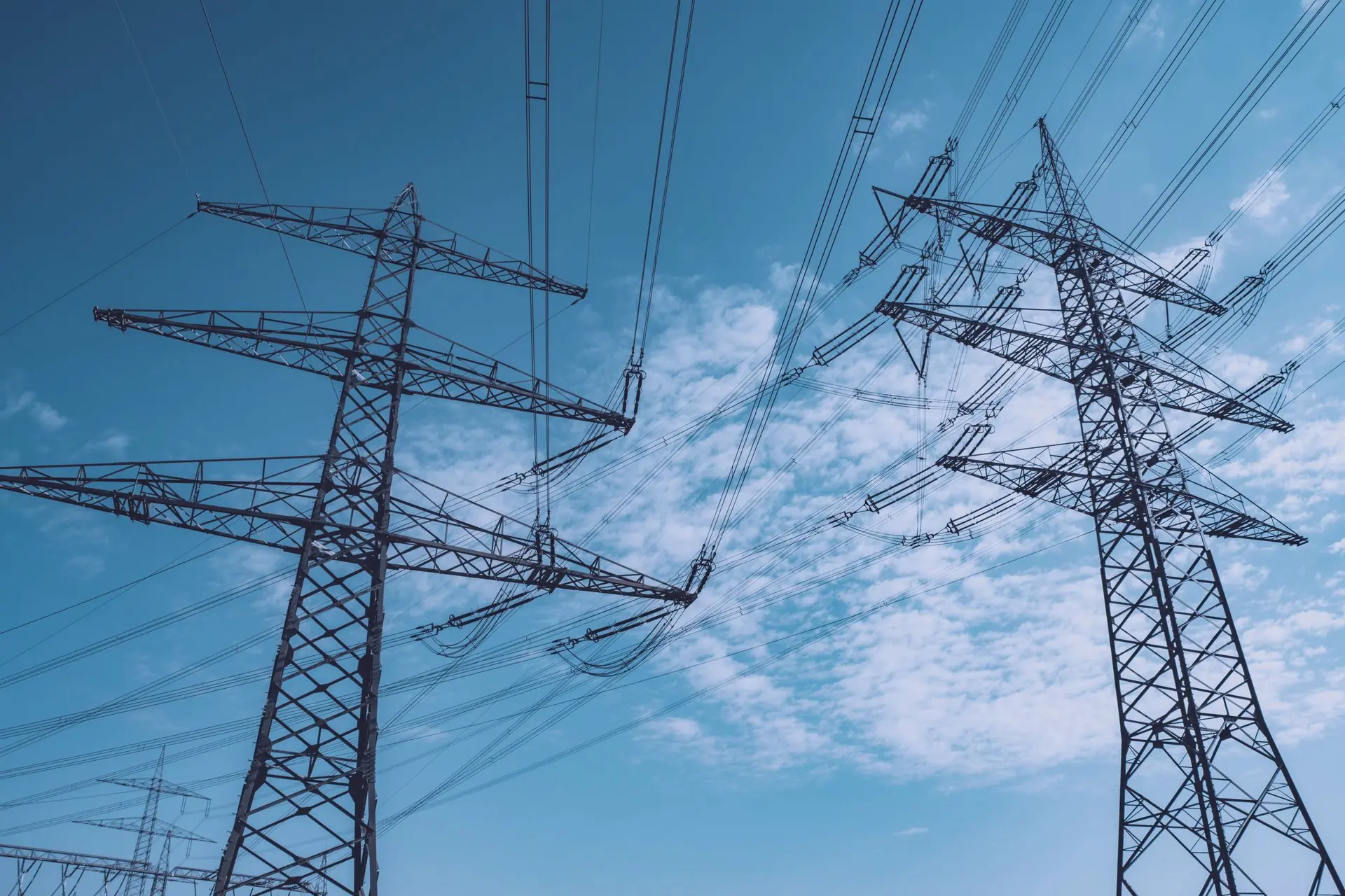 Transmisión eléctrica